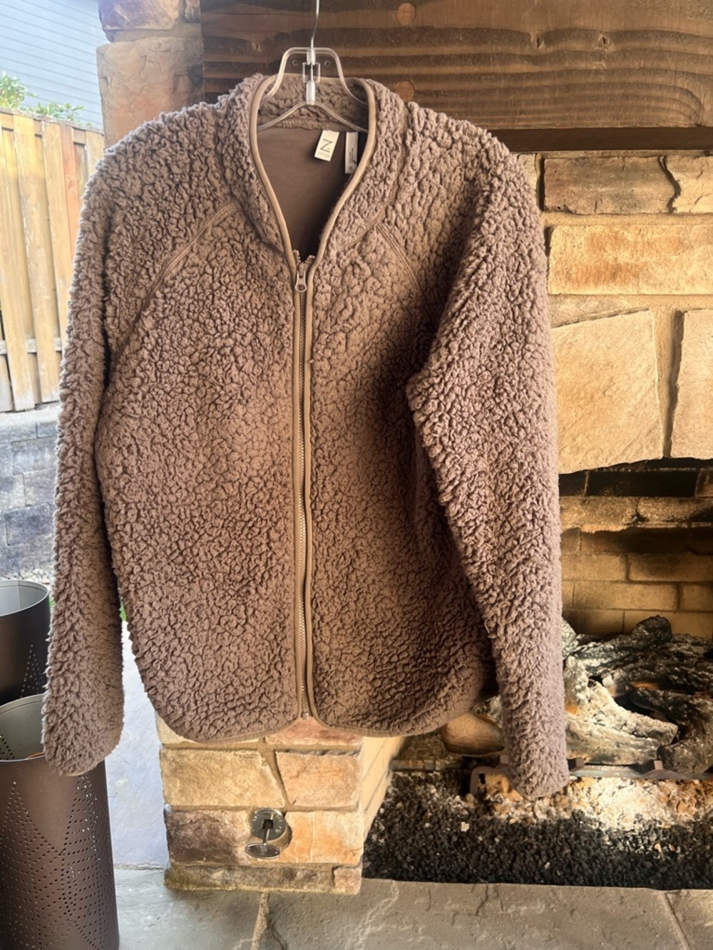 Zella Brown Sherpa-Lined Zip XL - Picture 2 of 5